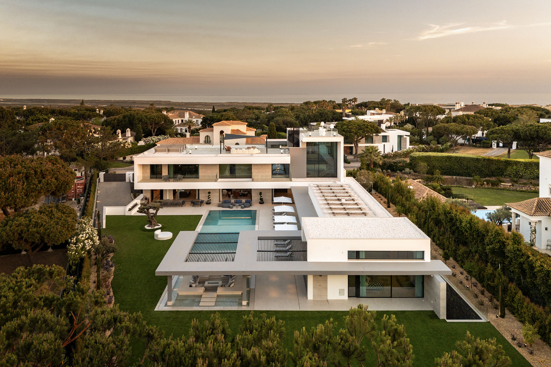 Lake Front Villa, Quinta Do Lago photograph